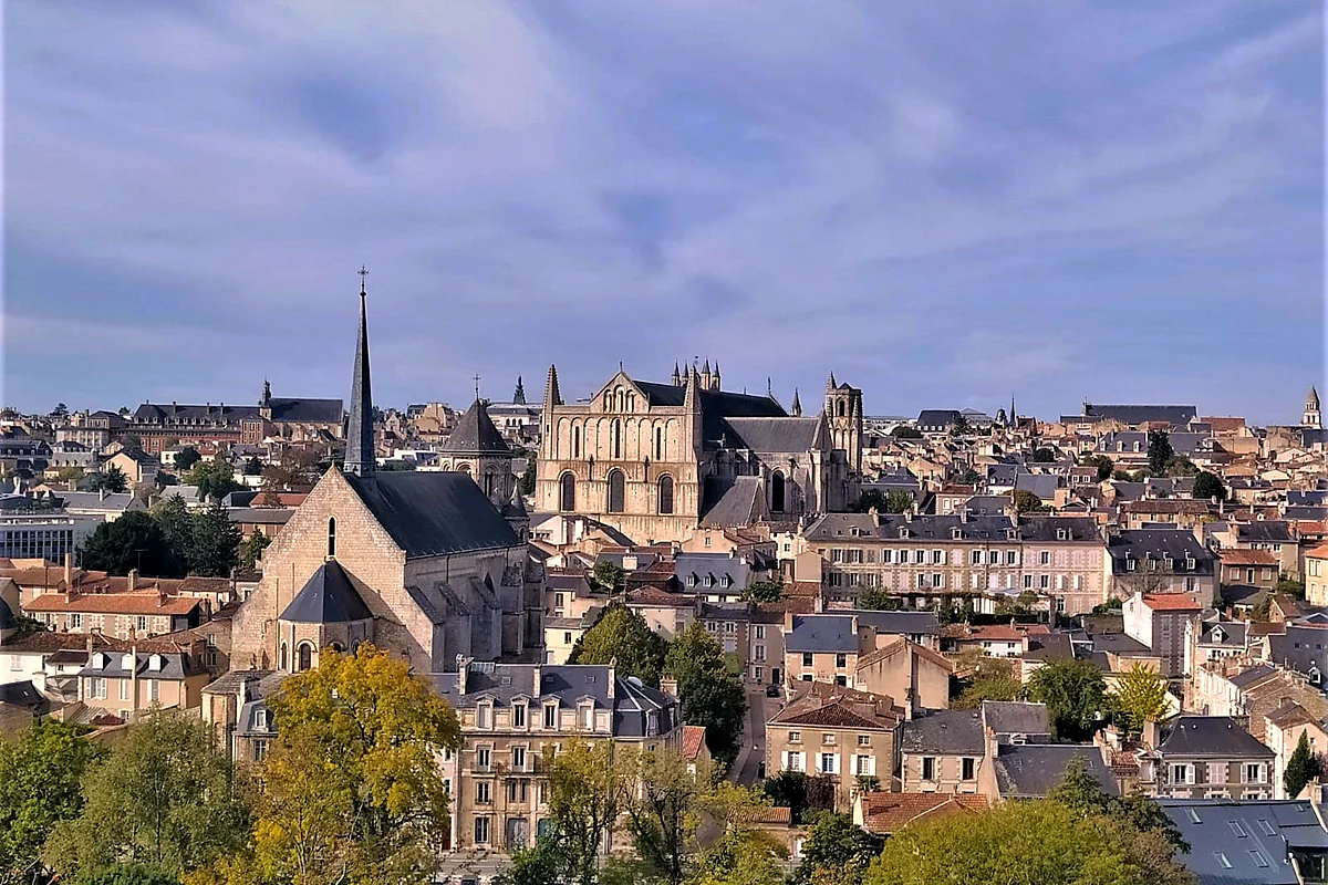 Vue de Poitiers, Vienne